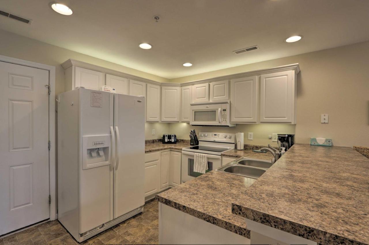 The Lake Escape With Balcony And Pool Access! Camdenton Exterior foto