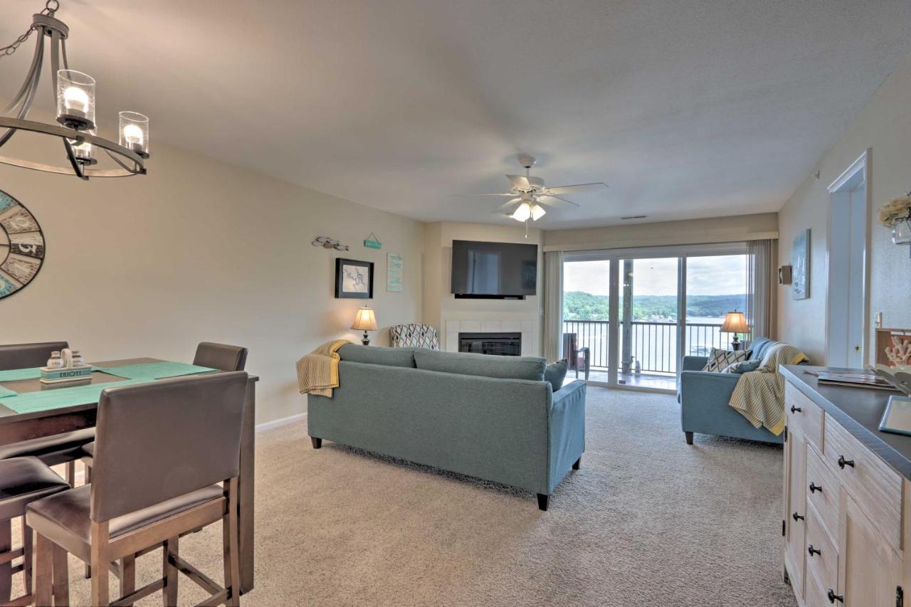 The Lake Escape With Balcony And Pool Access! Camdenton Exterior foto