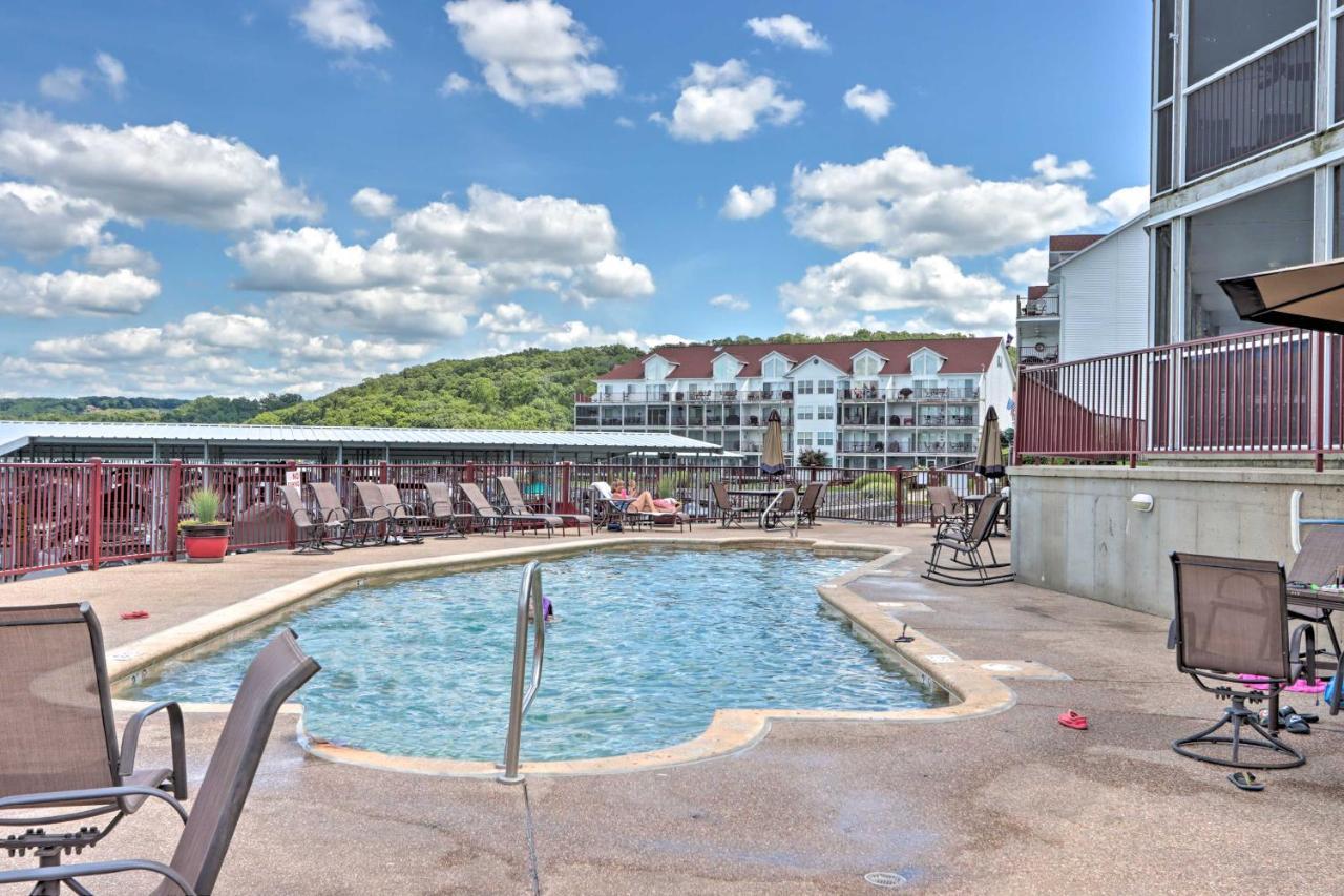 The Lake Escape With Balcony And Pool Access! Camdenton Exterior foto