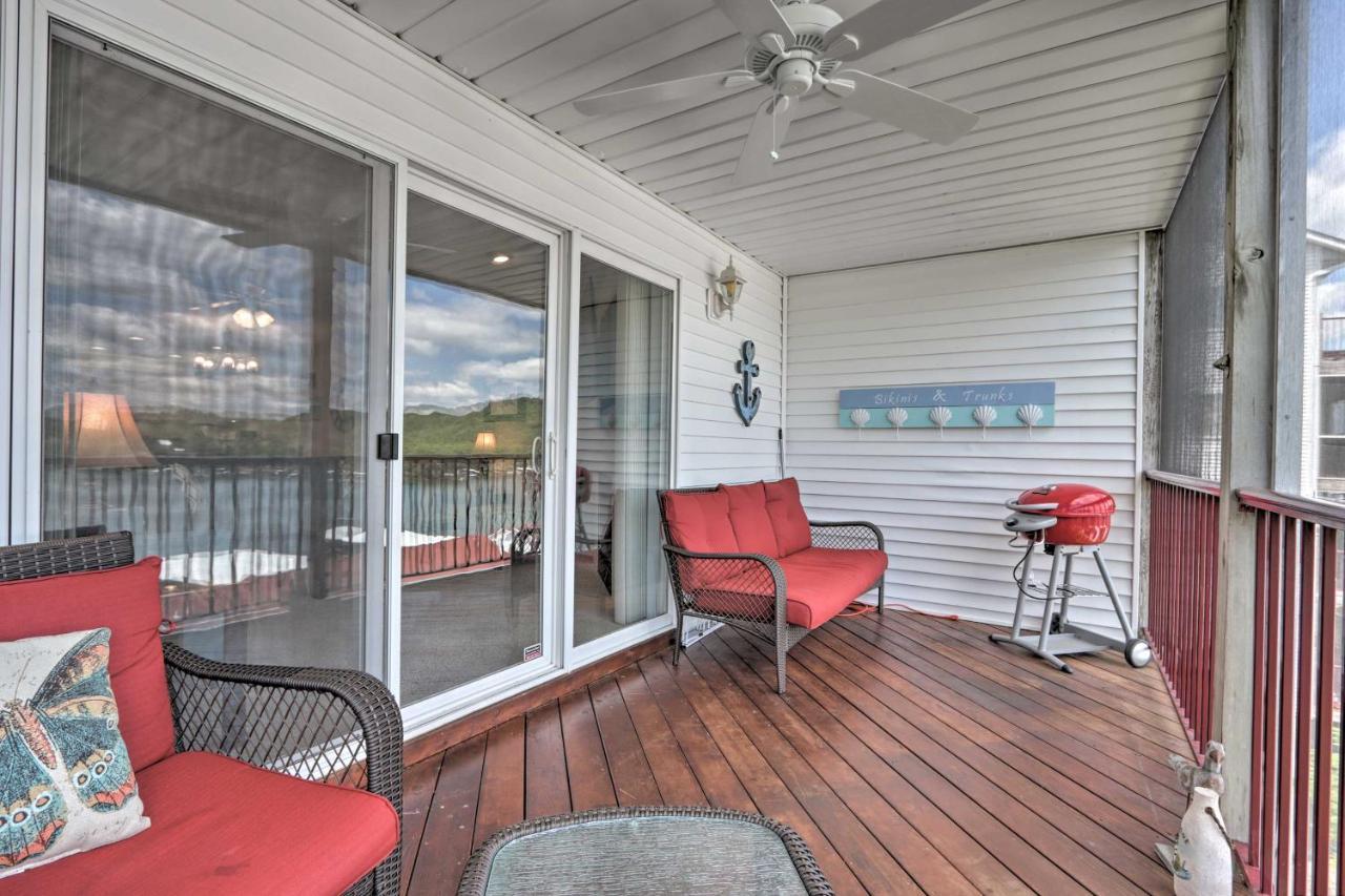 The Lake Escape With Balcony And Pool Access! Camdenton Exterior foto